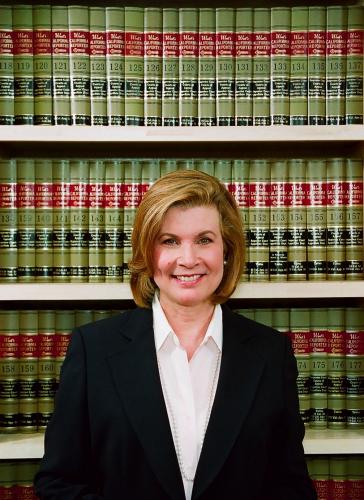 Headshot of Jane Pandell ’81