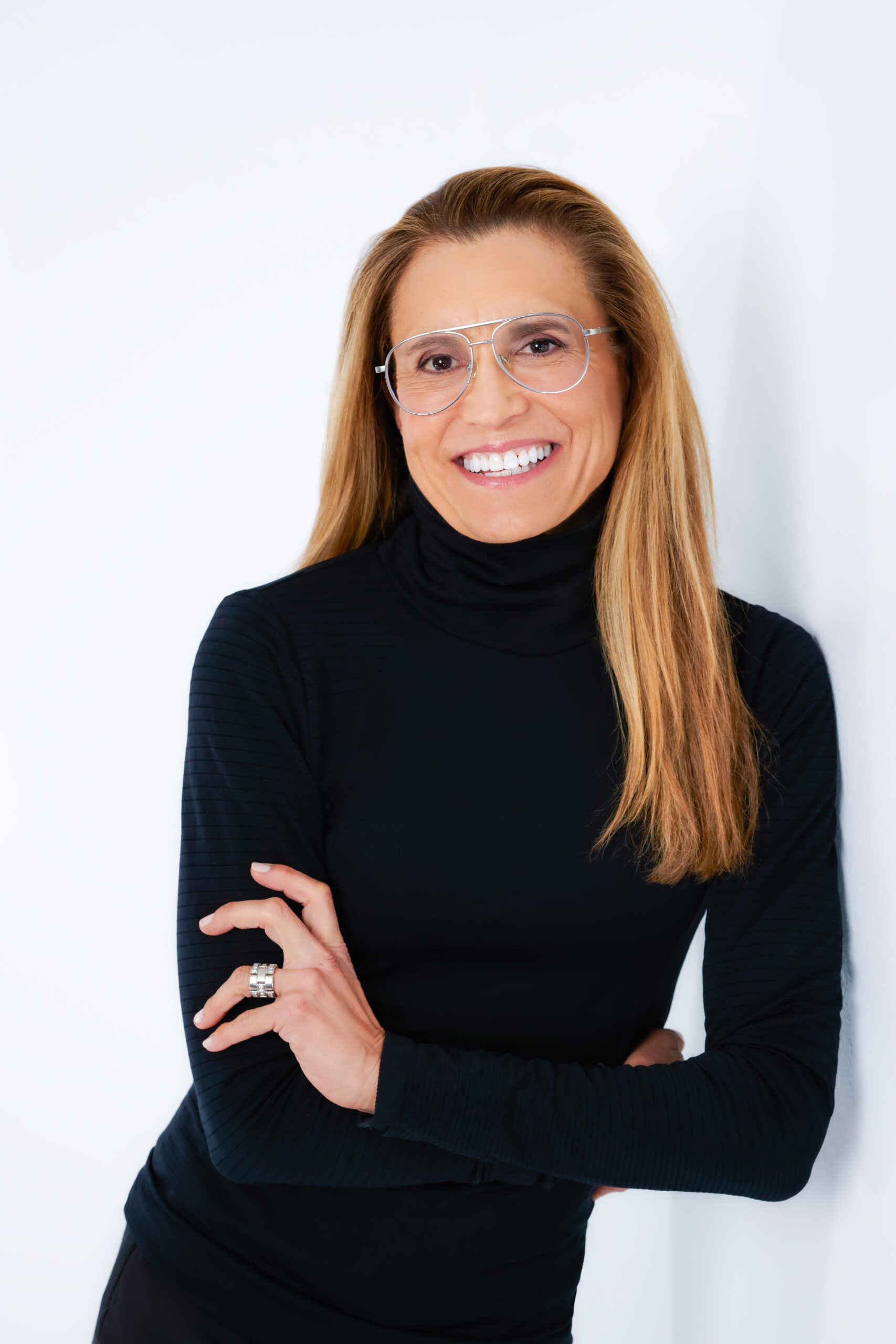 Headshot of Tracy Jolles Holland ’97