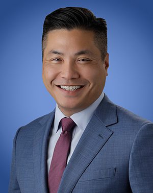 Headshot of Steve Ngo ’04