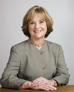 Headshot of Joan Cassman ’77
