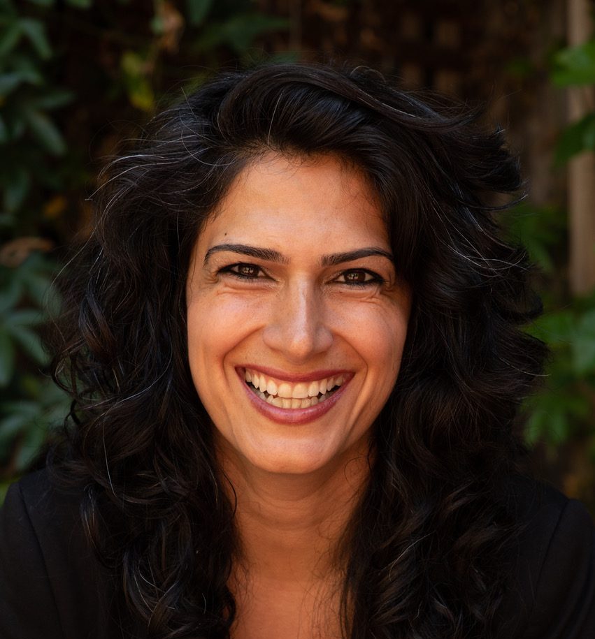 Headshot of Niloufar Khonsari