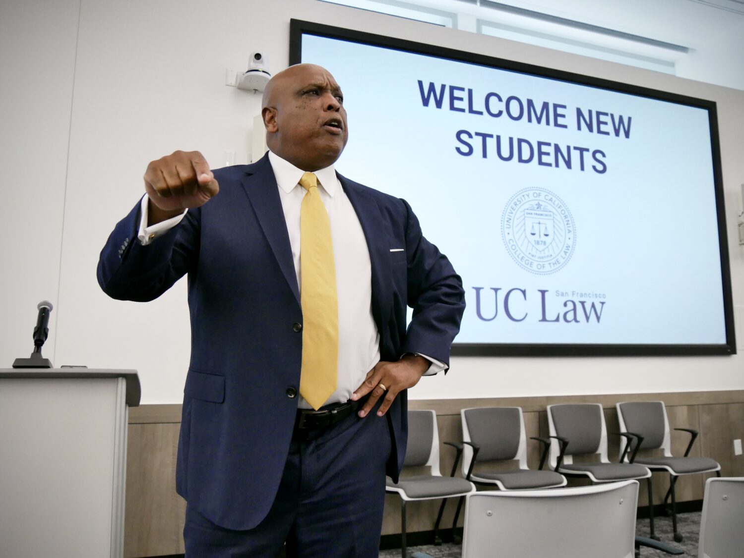 Judge Robert Rigsby 86 Urges Incoming JD Students To Change The World Judge Robert Rigsby 86 Urges Incoming JD Students To Change The World