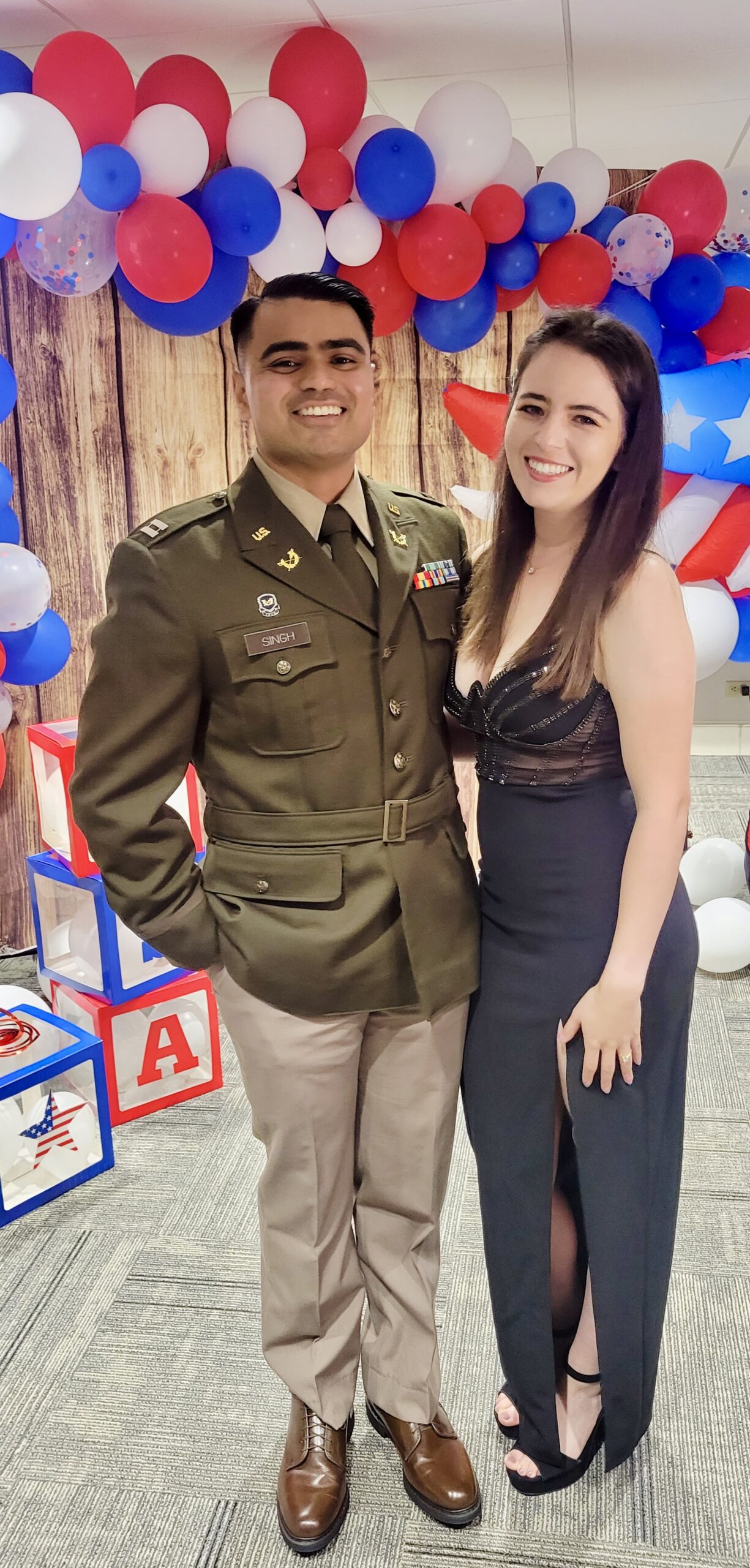 Darren Singh '23 and Lisa Straehle '23
