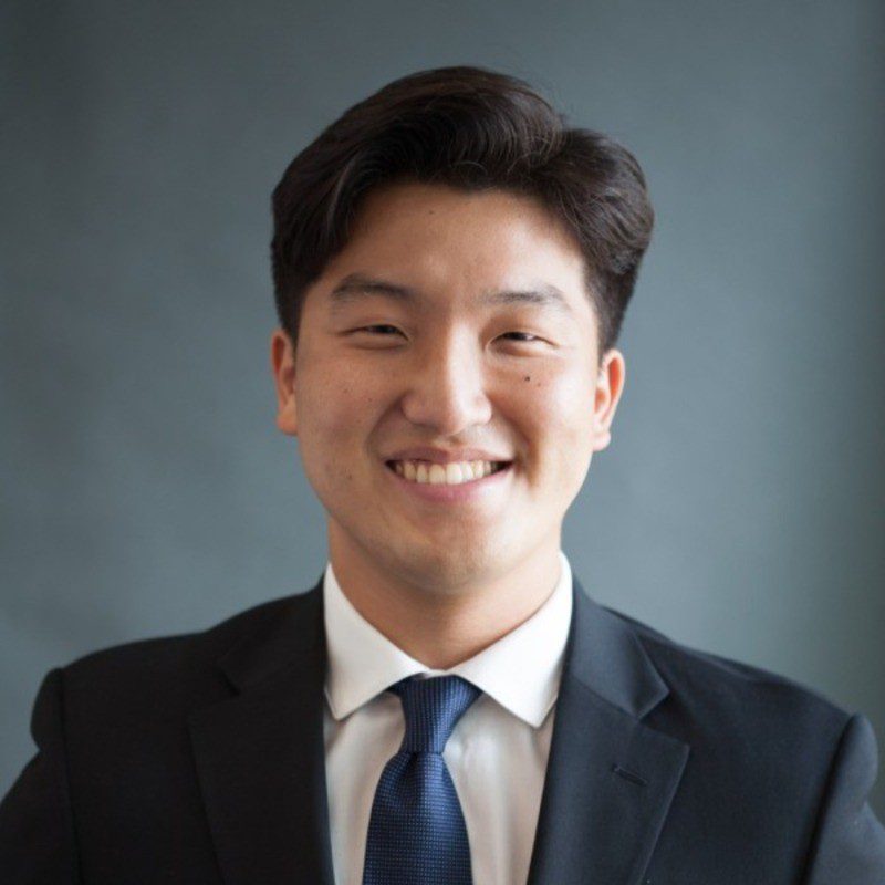 Jae Joon Shin headshot.