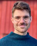 Headshot of Professor Benjamin Barsky