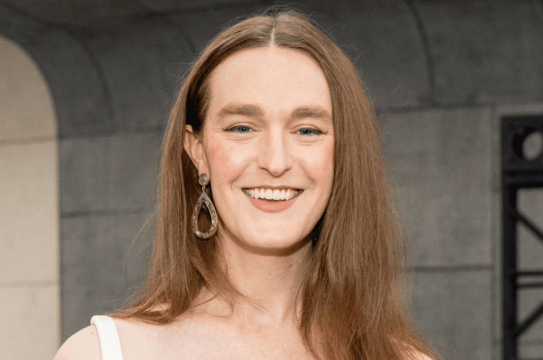 A headshot of Alanna Darby.