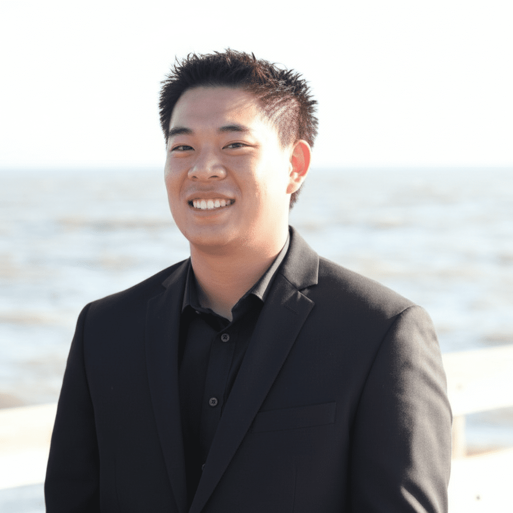 Headshot of Jonathan Chew ’20