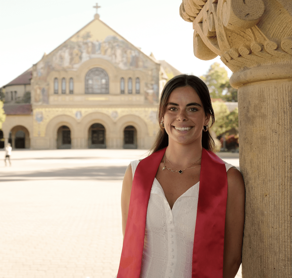 Headshot of Isabel Gormley