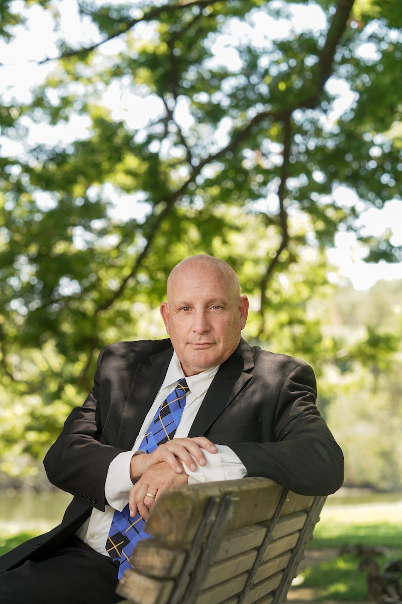 Headshot of Bill Kisliuk