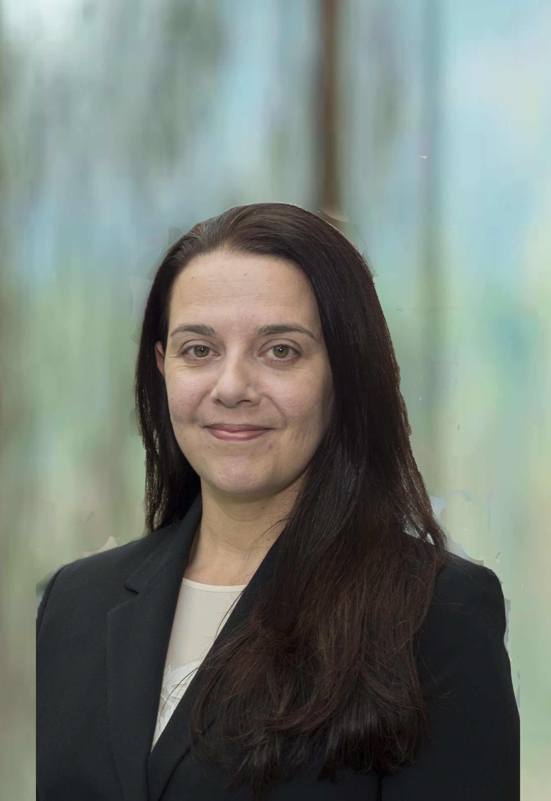 Headshot of Mary Hoopes